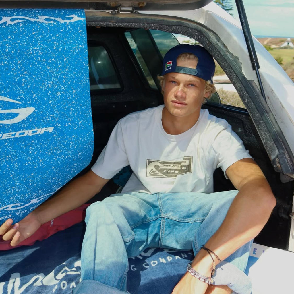 2000s CHICK MAGNET TEE